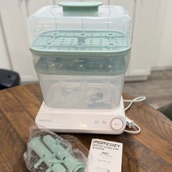 Like New Momcozy Bottle Sterilizer and Dryer