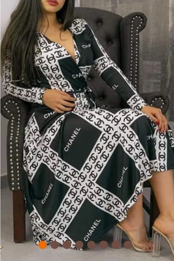 WOMEN'S ELEGANT OUTFIT SMALL OR MEDIUM AVAILABLE