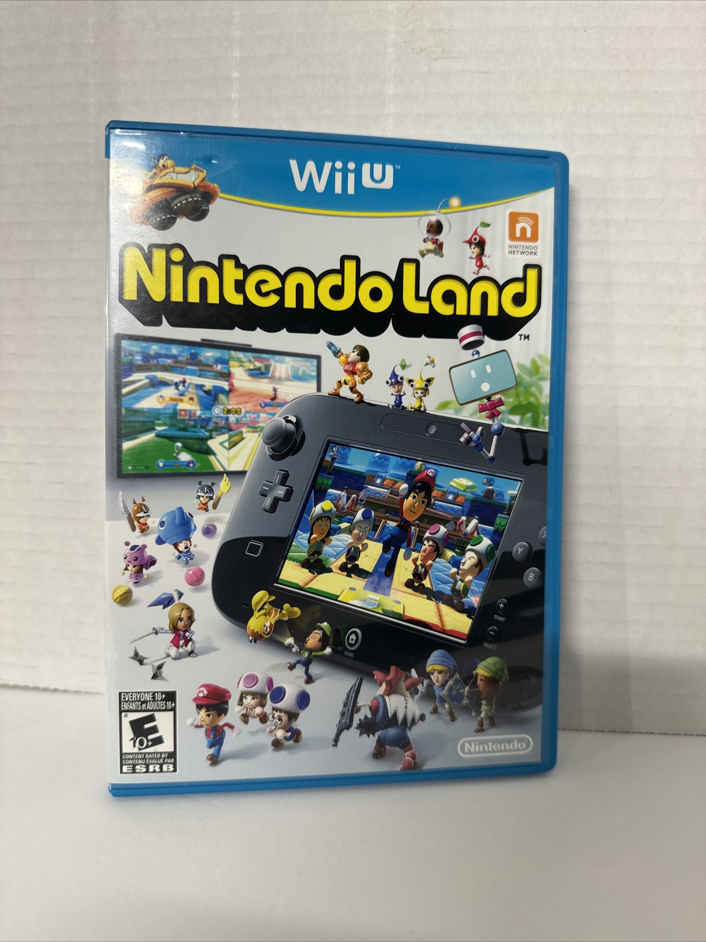 Nintendo Land (Nintendo Wii U, 2012) Complete w/ Manual