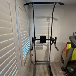 Pull Up Tower