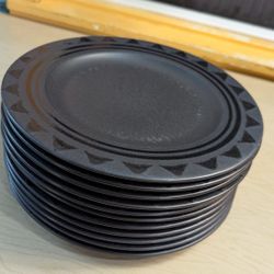 Phaltzgraff Midnight Sun Dinner Plates set of 11 Vintage Stoneware Dinnerware Black