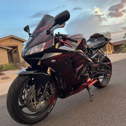 2006 Honda CBR600rr Sport Bike 