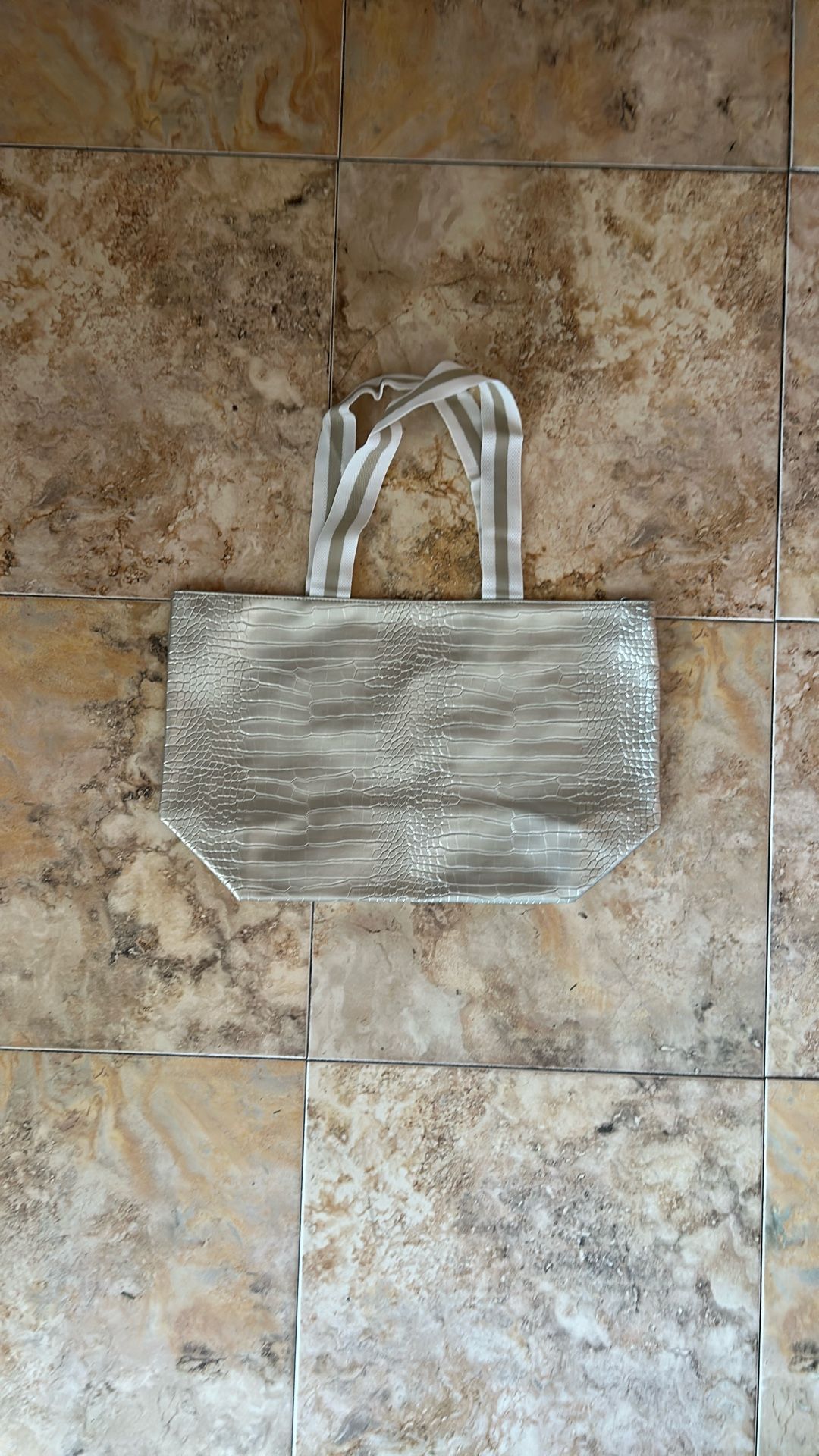 Tote Bag Without Tag