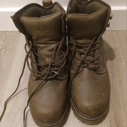 Botas Lugtz Con casquillo Café 