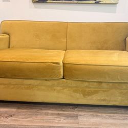 Sofa Couch Pull Out Bed FREE DELIVER