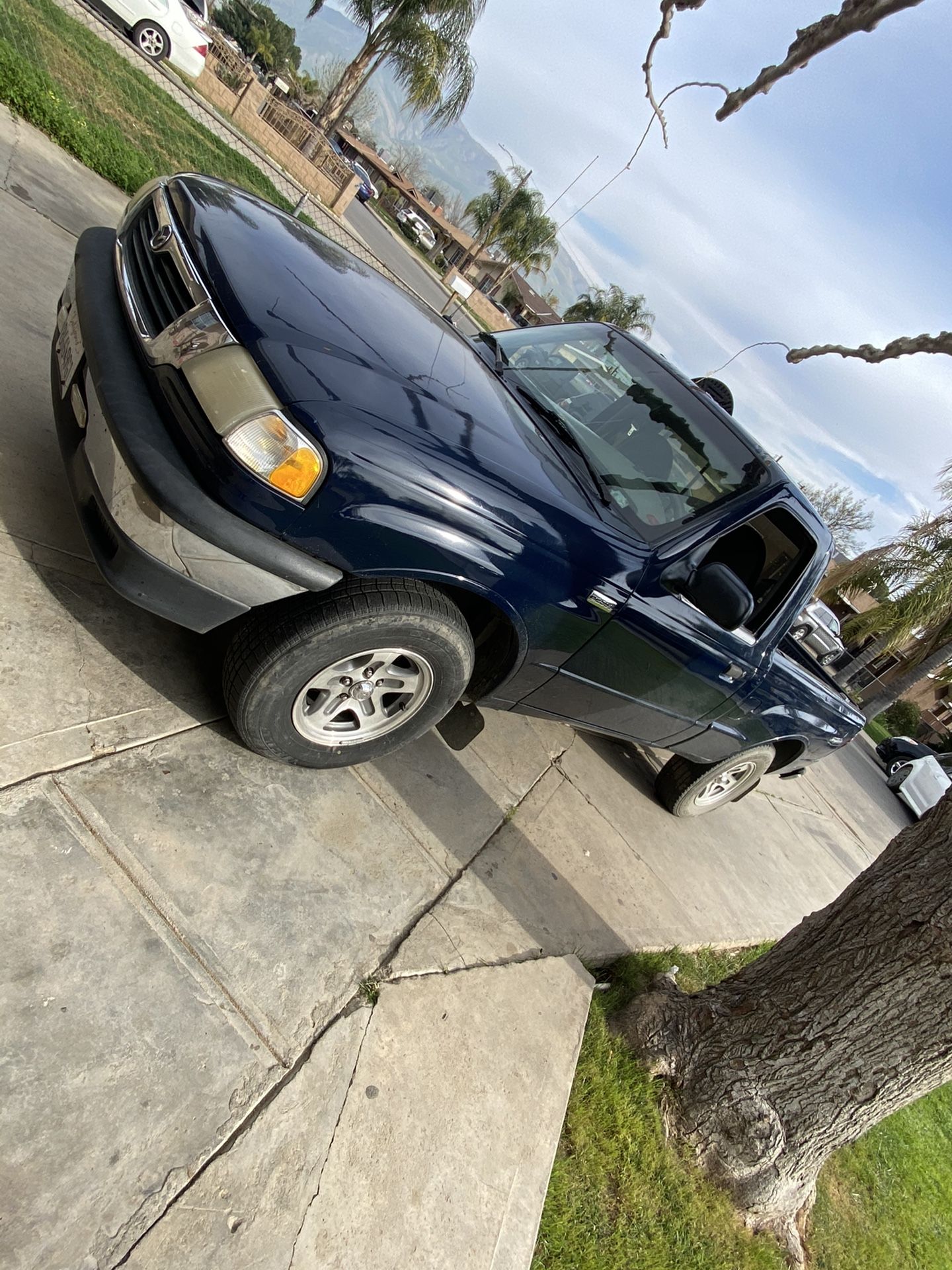 2000 Mazda B-Series Pickup