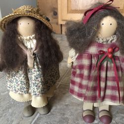 2 Lizzie High Dolls