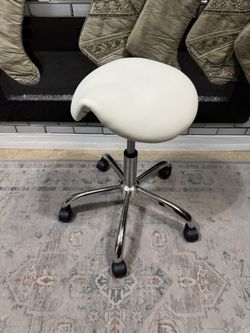 White And Chrome Saddle Stool