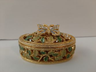 Butterfly Trinket box with necklace