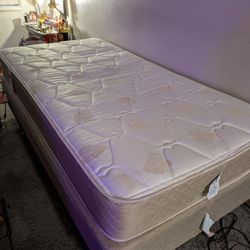 One Twin Bed One King Bed, Office Chair, Center Table 