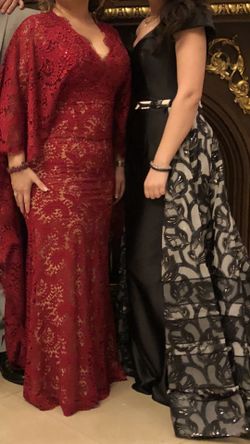 GORGEOUS SEXY GOWNS. $250 EACH. Many more dresses for sale