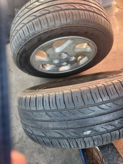 Set of 2 Used Car Tires 14