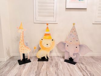 Safari Party Prop Birthday Party Baby Shower Safari Animal Theme Props with Stand 36”Lion Giraffe Elephant