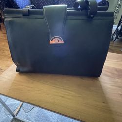 Antonio Melani - Genuine Leather