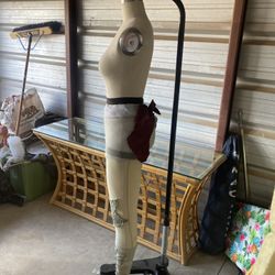 Professional Dress Form Female Full Body Size 10