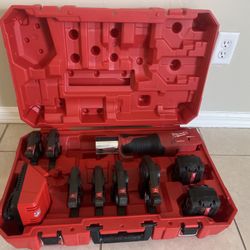 Milwaukee Pro Press Kit (1/2”-2” Jaws)