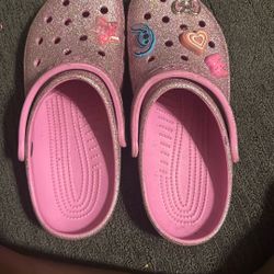 Size 8 In Men’s And 10 In Women’s