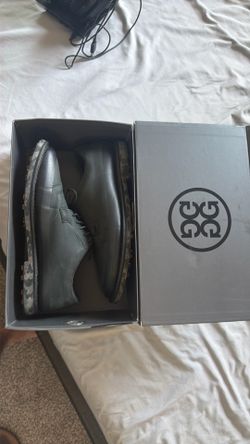 Golf shoes