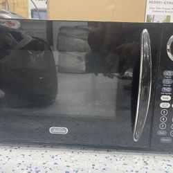 Microwave Oven In Black 