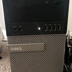 Windows 10 Desktop computer