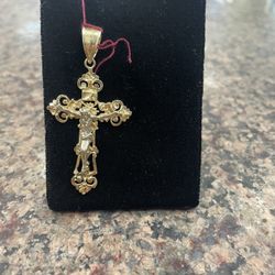 14k Two Tone Gold Religious Pendant 