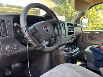 2009 GMC Savana