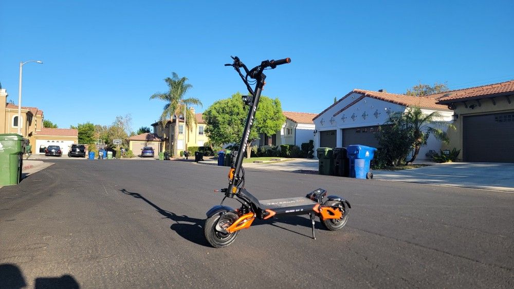 Powerful Electric Scooter 60v Dual Motor 53 mph