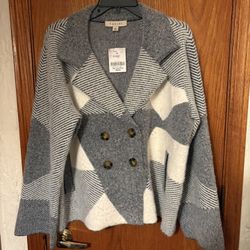 Women’s Sweater /Peacoat