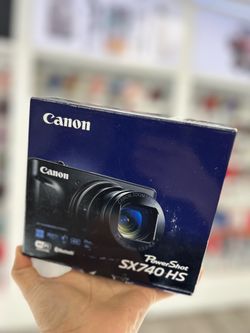 Cannon power shot SX740 HS