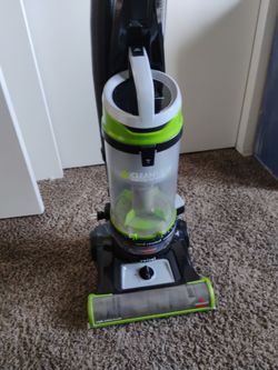 Bissell, swivel clean view rewind pet triple action brush vaccum