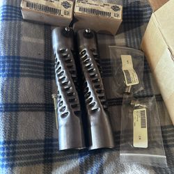 2 Vance & Hines Baffles & Light Bulbs For Harley Davidson 