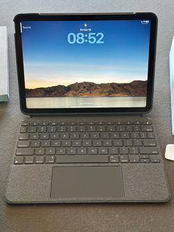Apple iPad Air 11” M3 128GB + Apple Pencil Pro + Logitech Keyboard