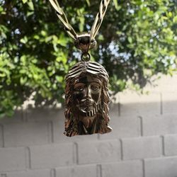 14k Gold Jesus Pendant With Chain 