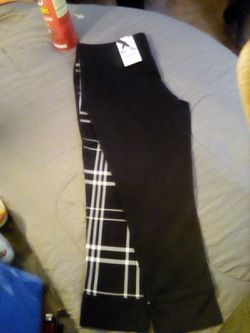 MIXIT LEGGINGS for Sale in Fresno, CA - OfferUp