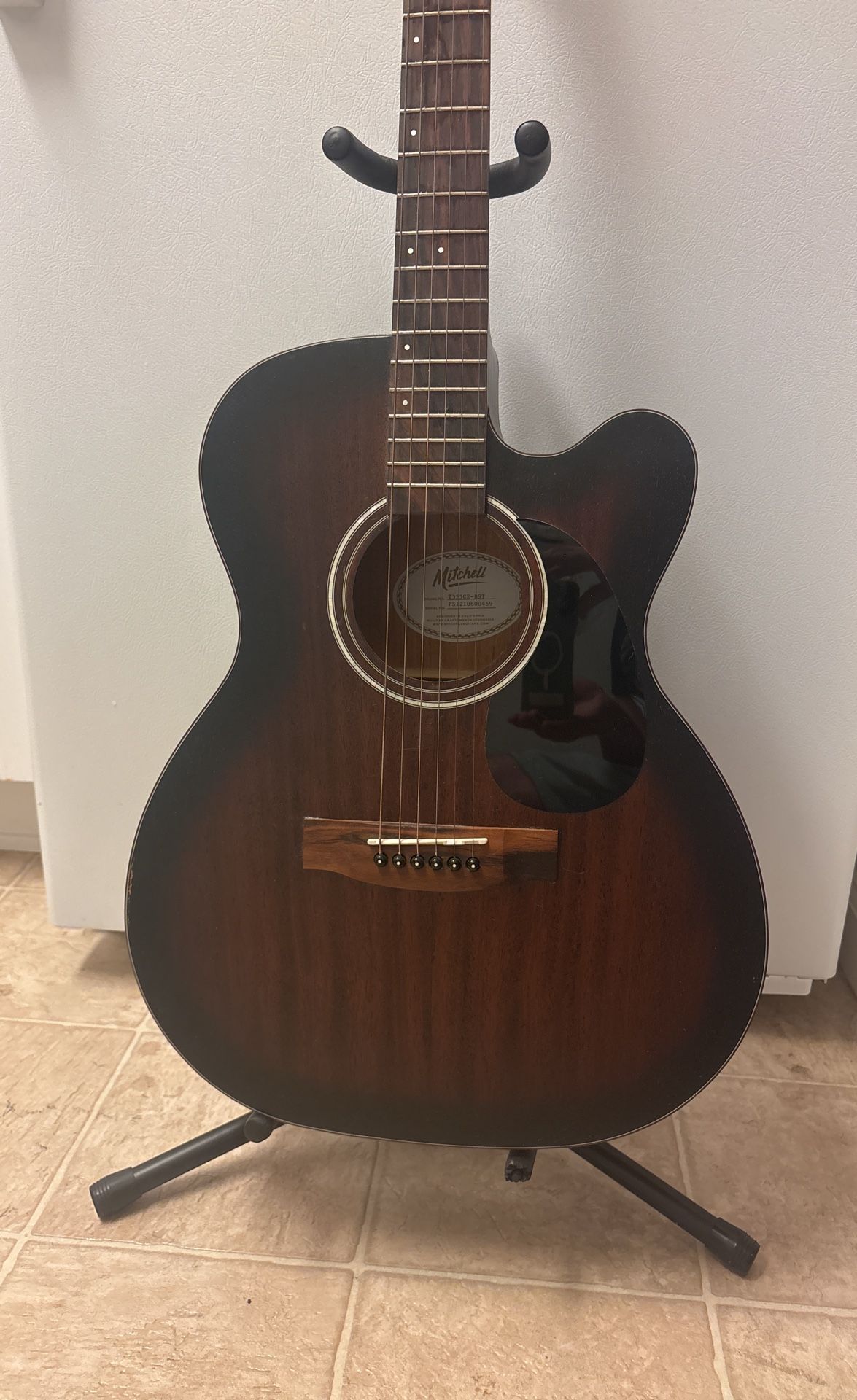 Mitchell T333CE-BST Acoustic Electric guitar And Guitar Stand