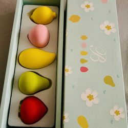 Makeup Sponges 5 Piece . 