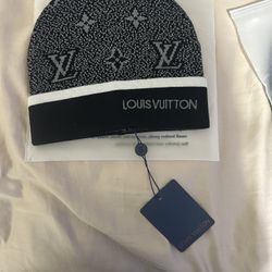 Lv Beanie 