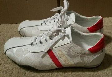 COACH NEW! Euro Model Ultra-Light Signature Sneakers Sz 37 (6)