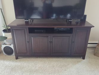 Solid Wood TV Unit