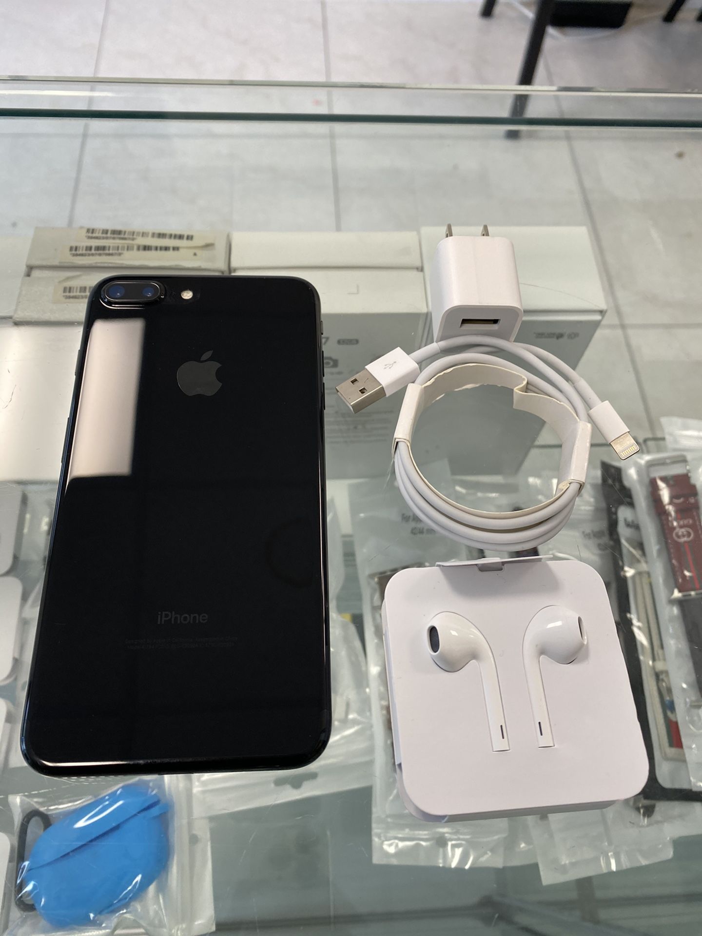 IPhone 7 Plus 256 gb factory unlocked