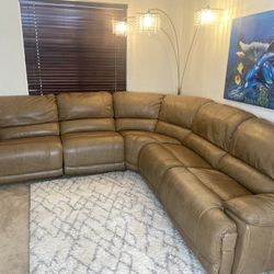 🌟 Gorgeous Brown Leather Electric Reclining Sectional Couch 🛋️ (free Delivery 🚚)