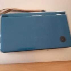 Nintendo DS XL
