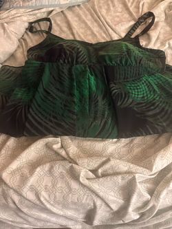 Green and Black Tropical Print Cami Top