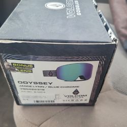 Volcom Jamie Lynn Snowboarding Goggles.