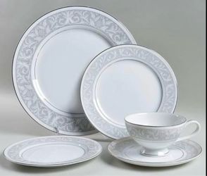 Whitney Imperial China Set by W Dalton – New, Never 5 piece place settings