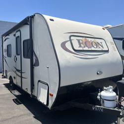 2015 Pacific Coachworks Econ DLX E16RB