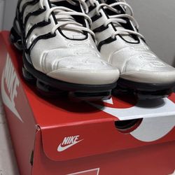 Nike Air Max Plus Size 10.5 Men 