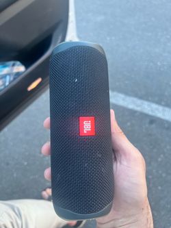 JBL 5 portable speaker