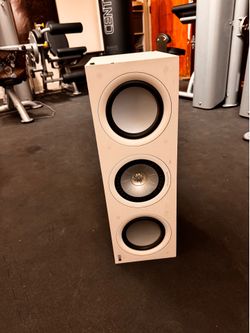 center channel speaker - Satin White excellent condition KEF Q650c Center Channel Speaker, satin white excellent condition
