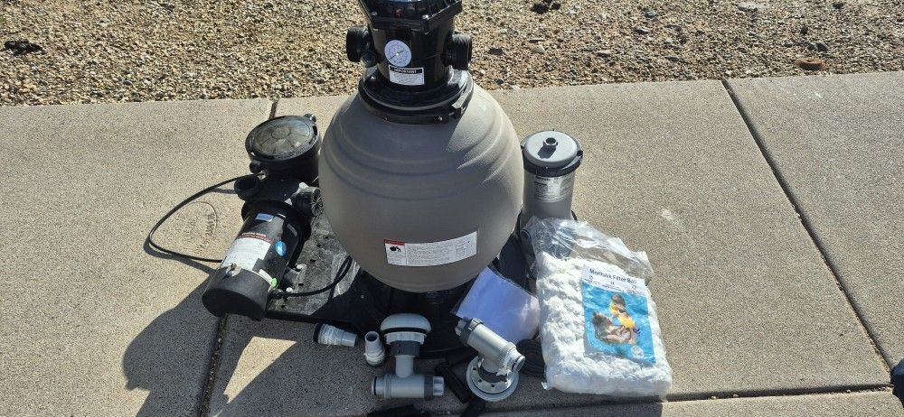 Pool Pump, Filter, Hoses And More. 